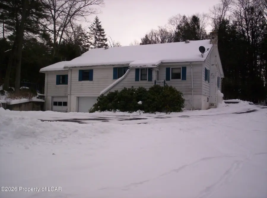 11 Buck Pine Lane, White Haven, PA 18661 - Image #2