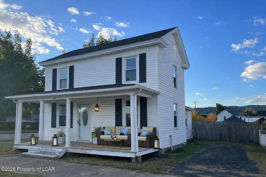 401 E 6th Street, Berwick, PA 18603 - Image #2