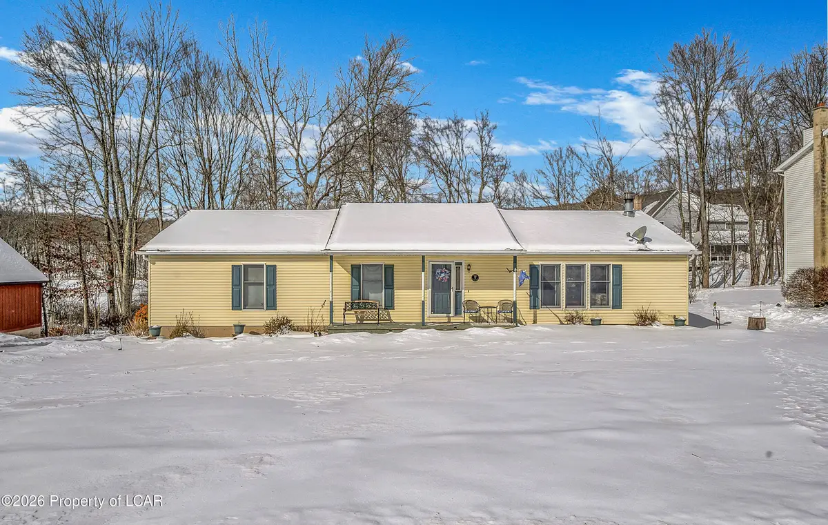 60 Lakeview Drive, Mountain Top, PA 18707 - #1