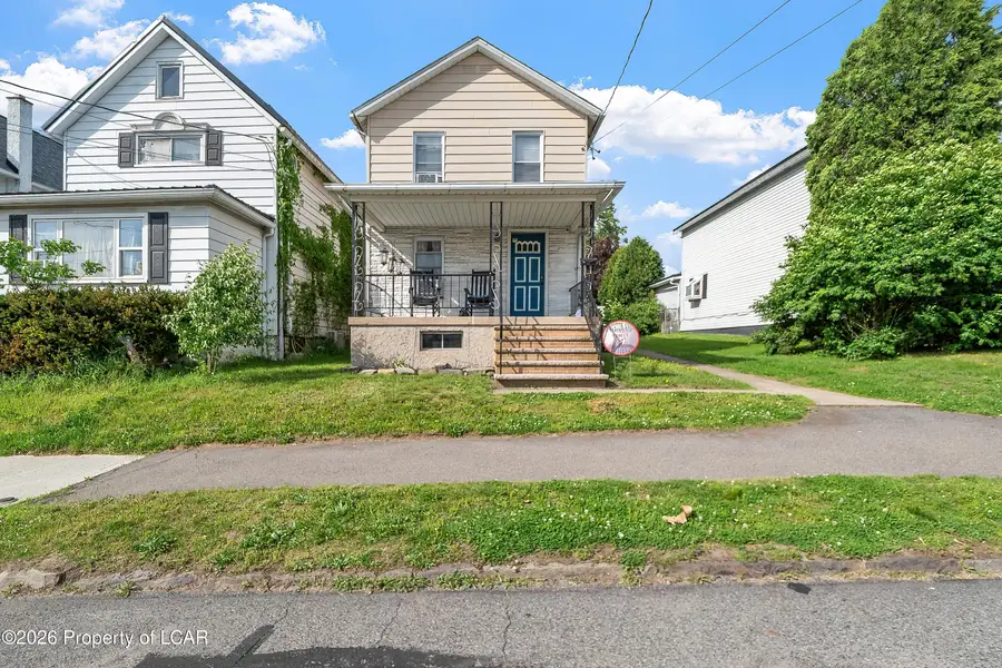 121 Lackawanna Avenue, Dupont, PA 18641 - #2