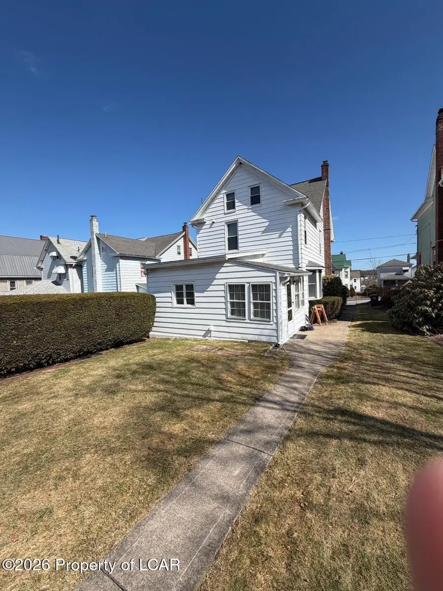 938 Washington Street, Freeland, PA 18224 - #2