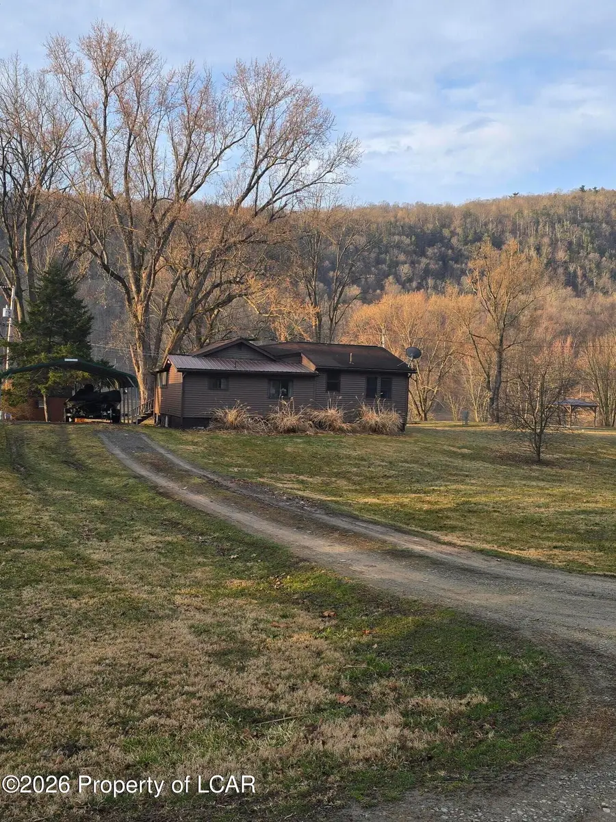 33 Black Diamond Beach Road, Tunkhannock, PA 18657 - #3