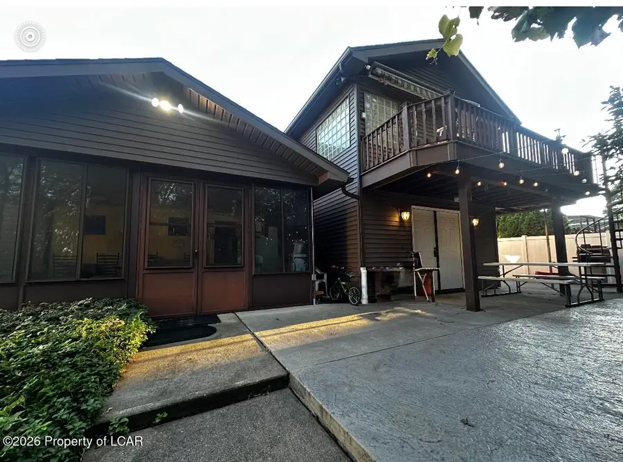 381 E 17th Street, Hazleton, PA 18201 - Image #2