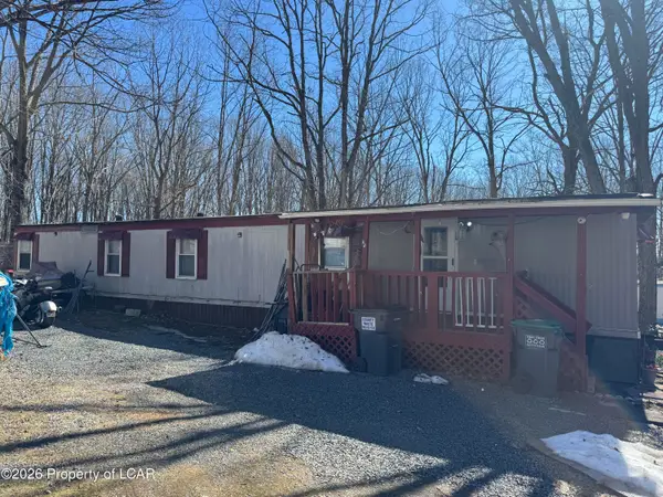 1215 Four Seasons Court, Hazle Twp, PA 18201