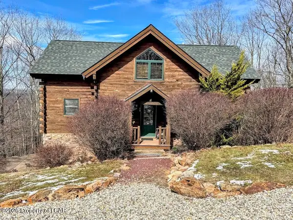 54 Summit Road, Hazleton, PA 18202