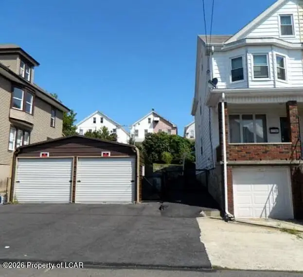 243 Florida Avenue, Shenandoah, PA 17976 - #1