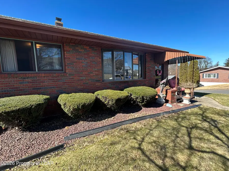 10 Fairlawn Drive, Hughestown, PA 18640 - #2