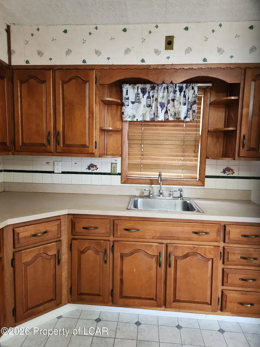 769 N Locust Street, Hazleton, PA 18201 - #2