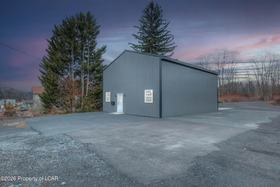 386 Main Street, Jenkins, PA 18640 - #3