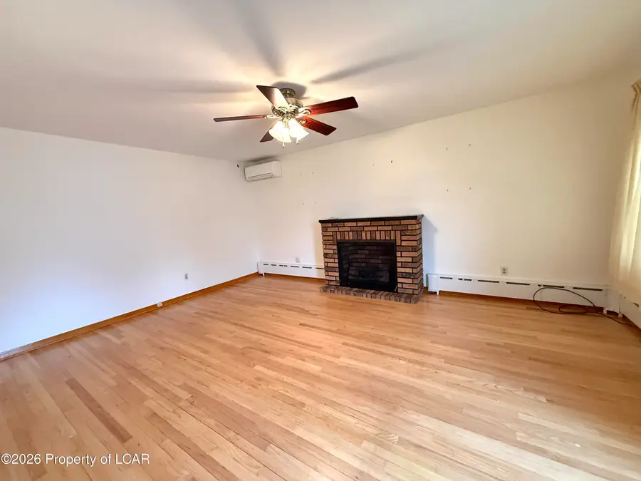 621 Putnam Street, Hazle, PA 18202 - #3