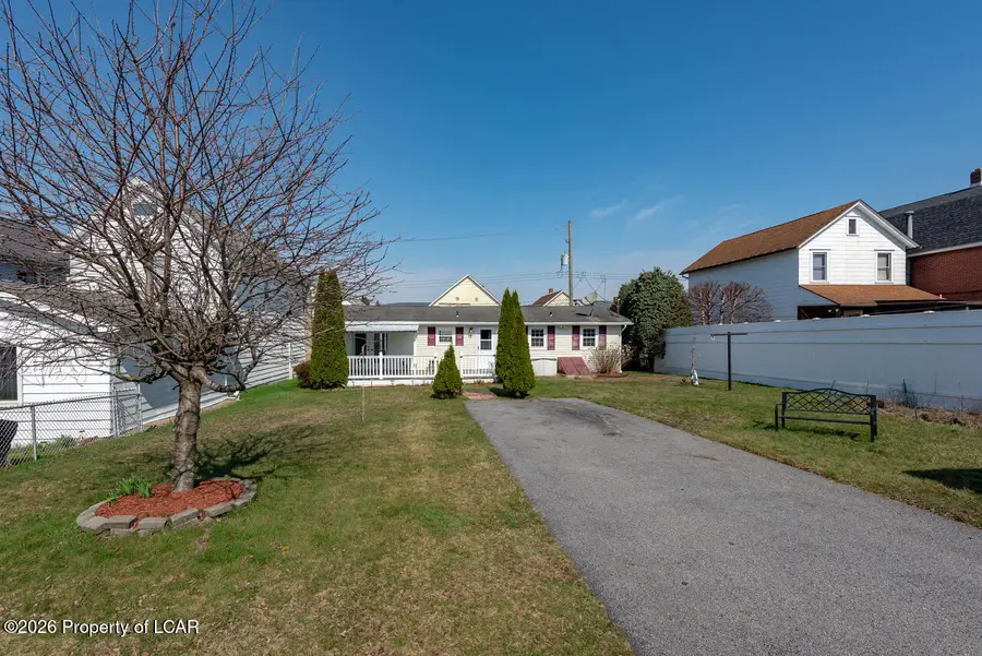 319 E Grand Street, Nanticoke, PA 18634 - #3