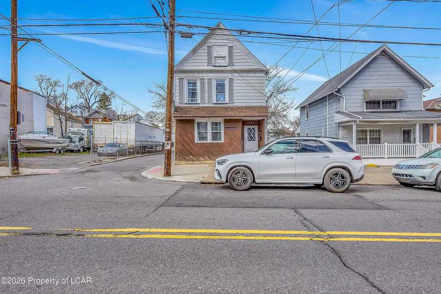 371 Park Avenue, Wilkes Barre, PA 18702 - #2