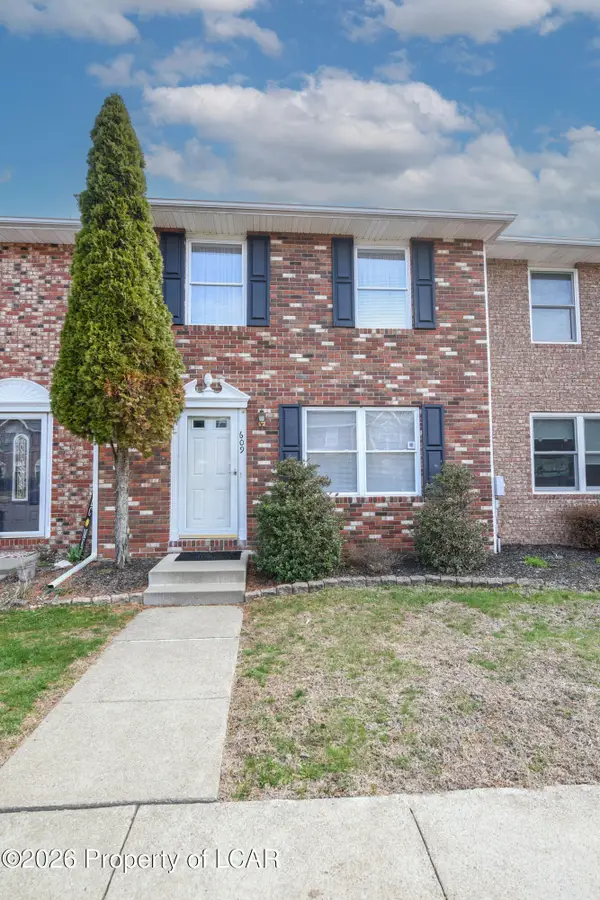 609 Lily Court, Exeter, PA 18643