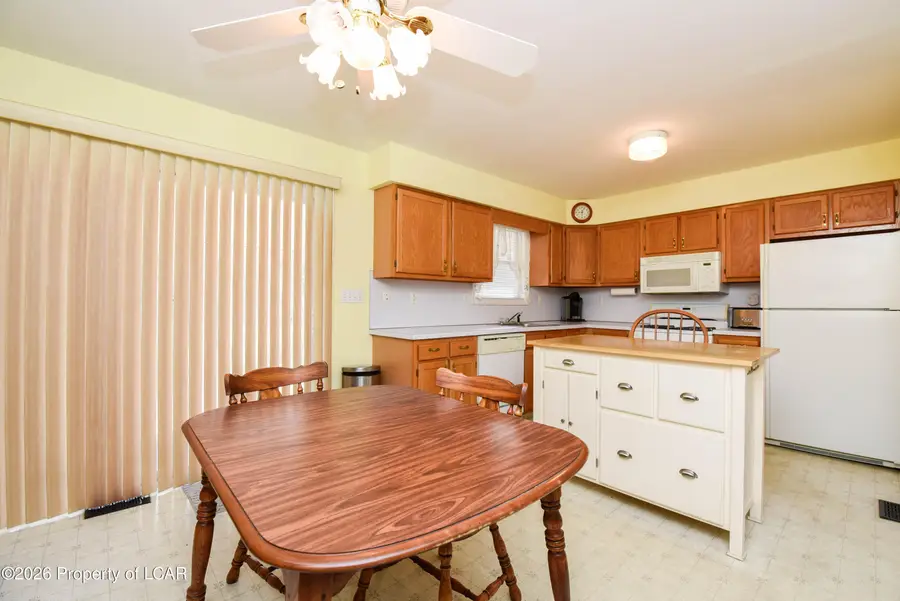 609 Lily Court, Exeter, PA 18643 - #3