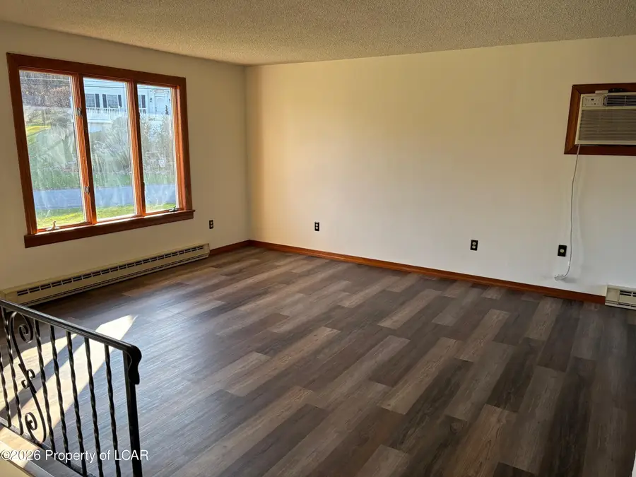 176 Circle Drive, Harding, PA 18643 - #2