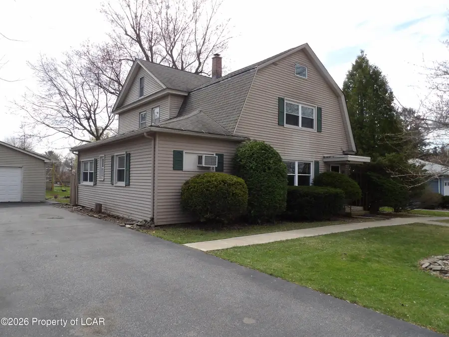 630 Sunset Street, Clarks Summit, PA 18411 - #2