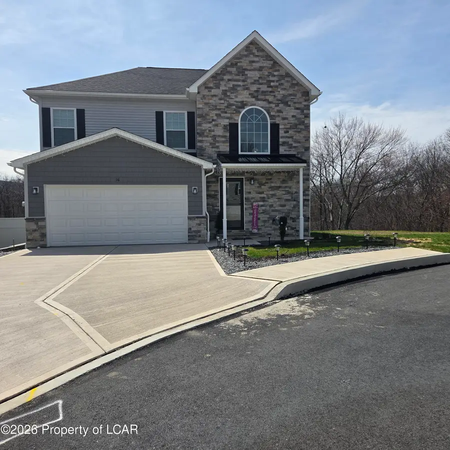 16 Anna Drive, West Deer, PA 18702 - #2