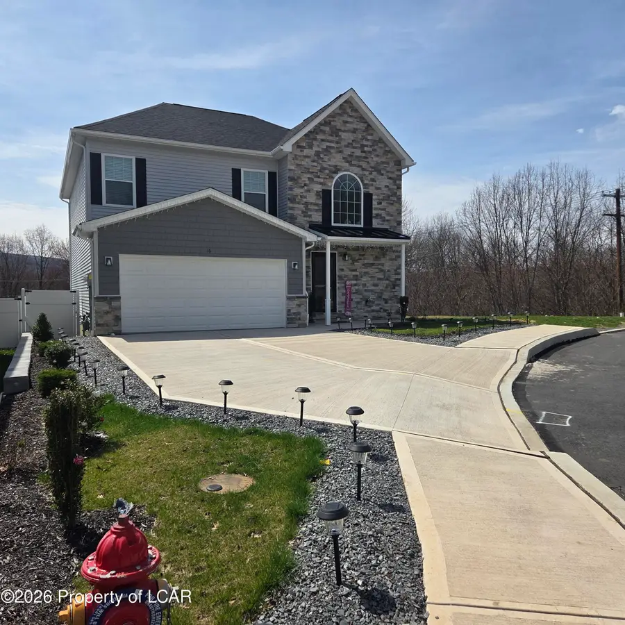 16 Anna Drive, West Deer, PA 18702 - #3
