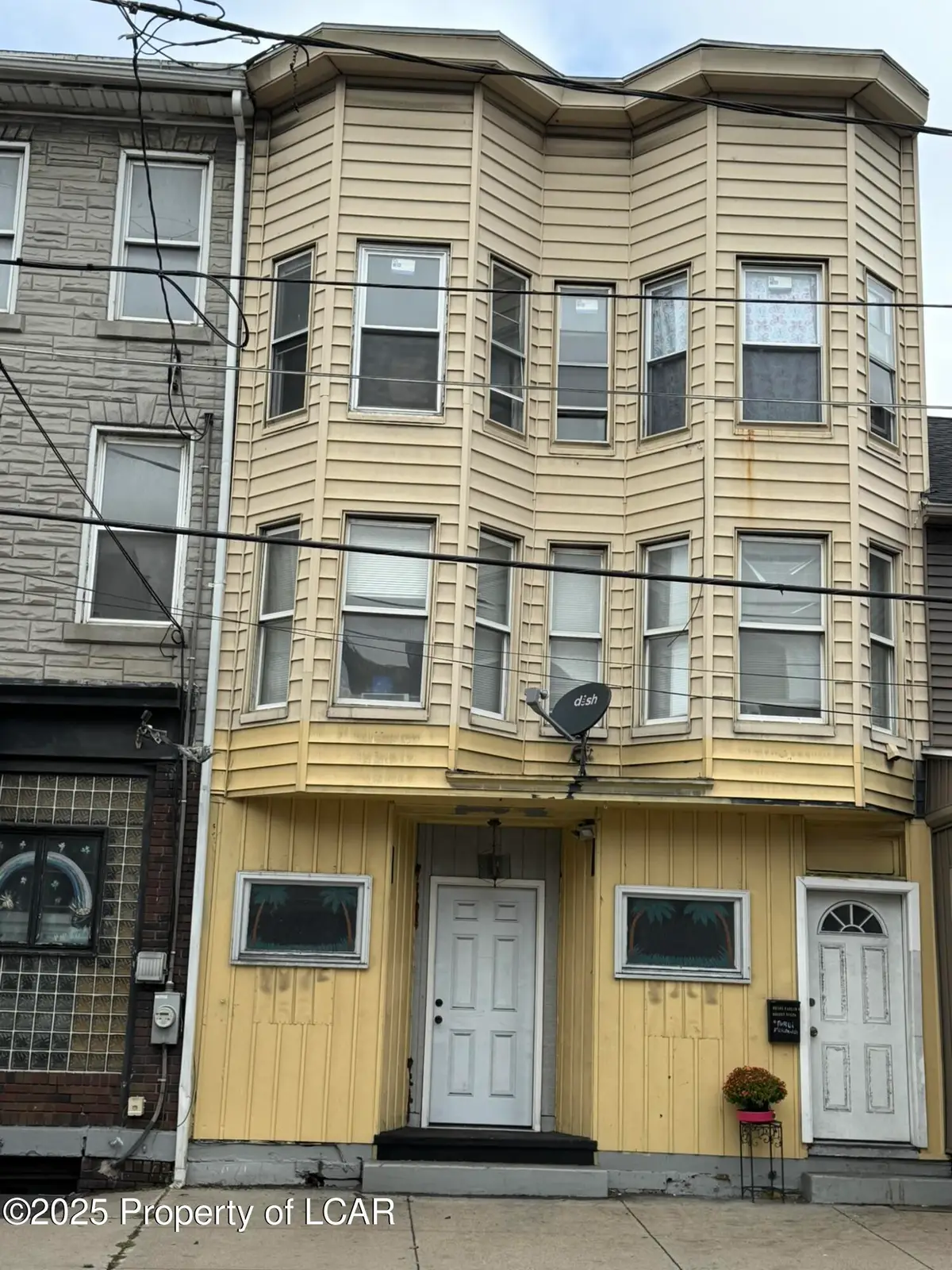 18 Mauch Chunk Street, Tamaqua, PA 18252 - #1