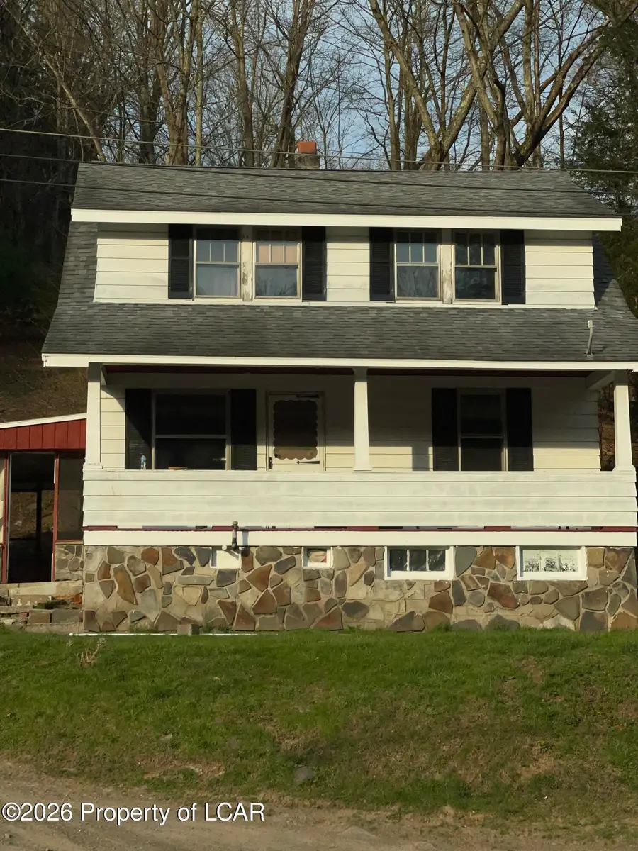 1091 Main Road, Hunlock Creek, PA 18621 - #2