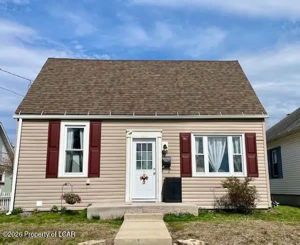 1324 Chestnut Street, Berwick, PA 18603