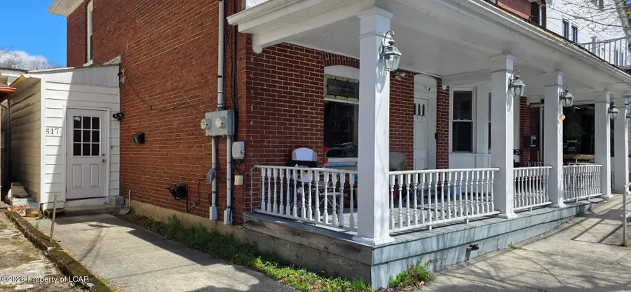 517 Broad Street, Tamaqua, PA 18252 - #2