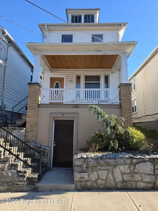 7 Orchard Street, Glen Lyon, PA 18617