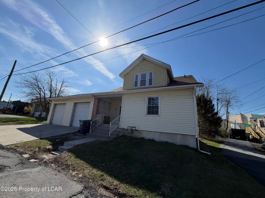 1028 Pennsylvania 940, Hazle, PA 18202 - #3