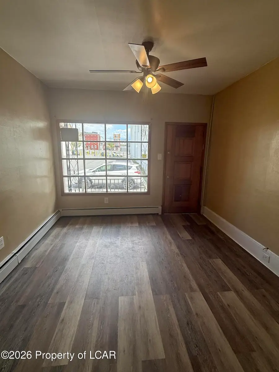 16 Ferguson Street, Shenandoah, PA 17976 - #3