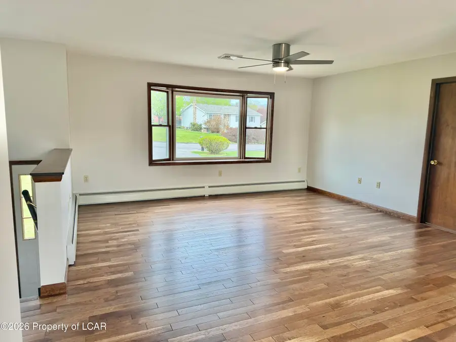 122 Applegate Lane, Drums, PA 18222 - #3