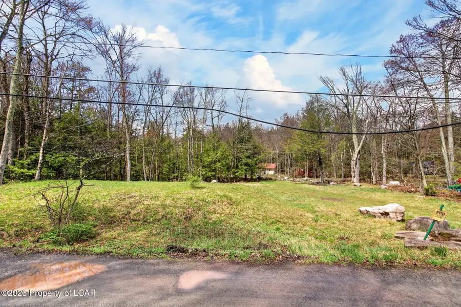 23 Sky Hawk Lane, Gouldsboro, PA 18424 - #2