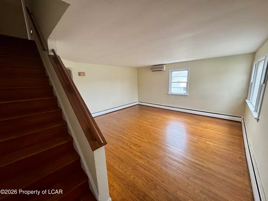 54- 54 1/2 Jefferson Street, Weatherly, PA 18255 - #2