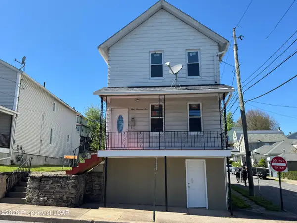 105 Hillside Avenue, Edwardsville, PA 18704