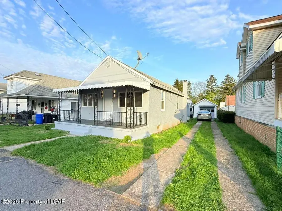 428 Dexter Avenue, Scranton, PA 18504 - #2