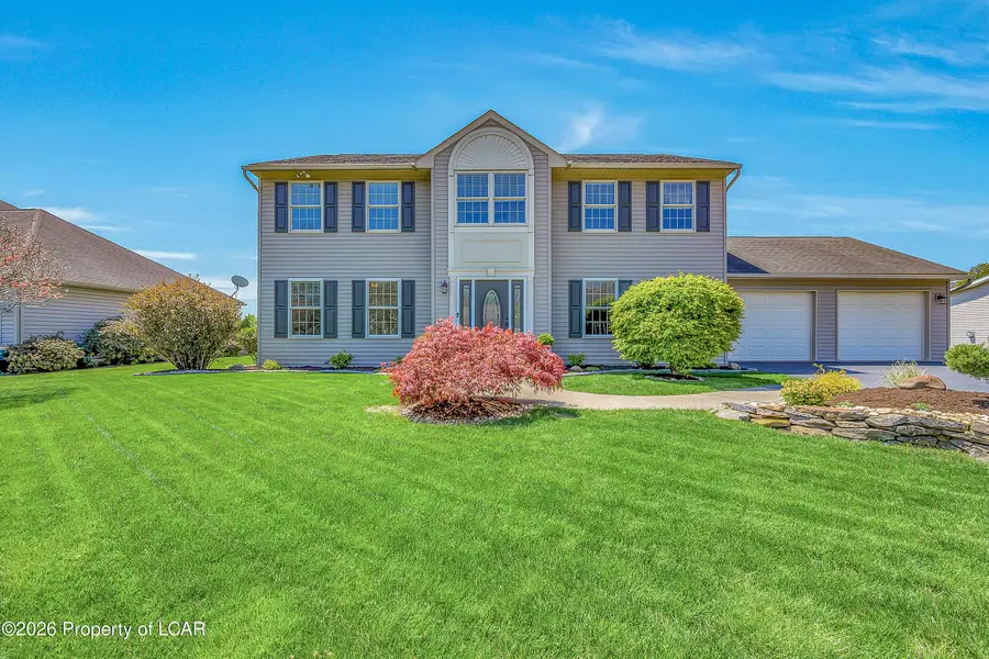 1009 Ledgeview Drive, West Pittston, PA 18643 - #2