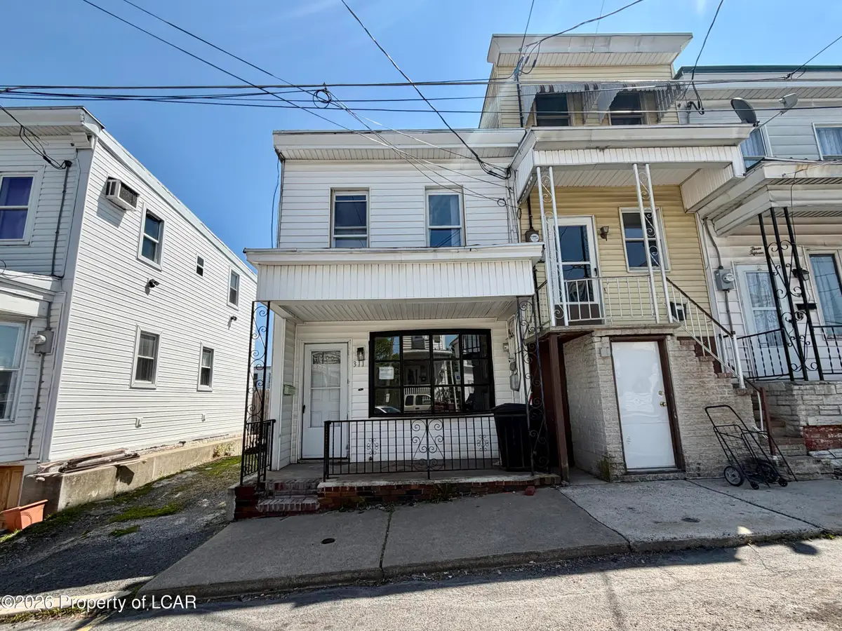 311 West Street, Shenandoah, PA 17976 - #1