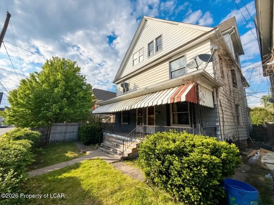 631-633 Moosic Street, Scranton, PA 18505 - #2