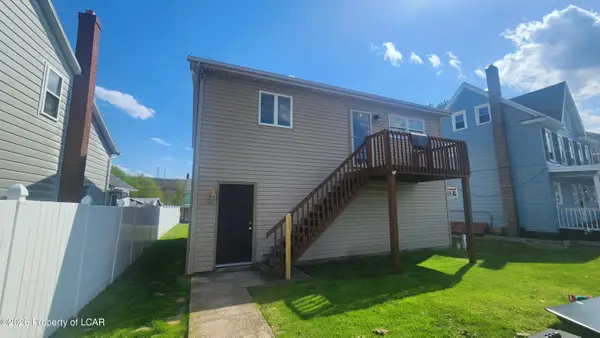 8 Tamaqua Street, Beaver Meadows, PA 18216
