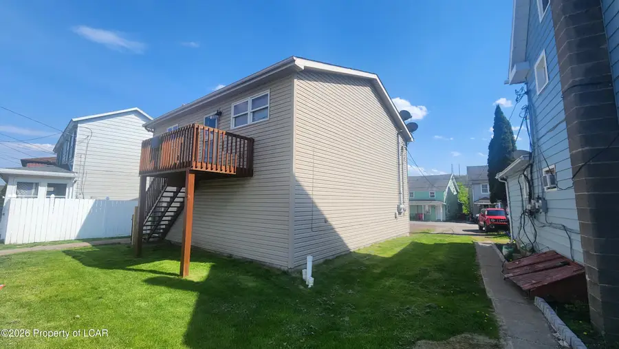 8 Tamaqua Street, Beaver Meadows, PA 18216 - #2