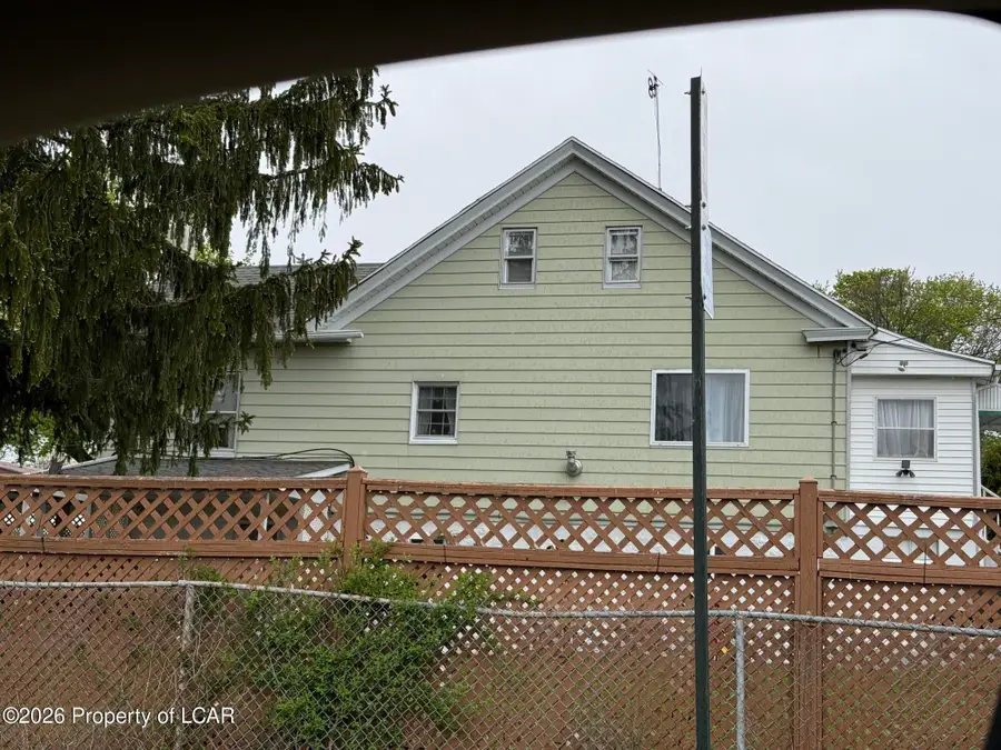 572 Pardee Street, Hazleton, PA 18201 - #3
