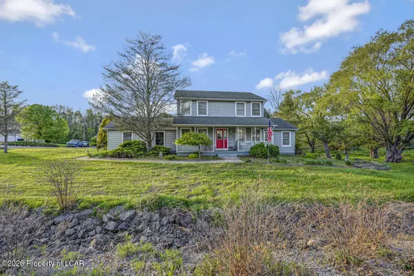 2204 Branchwood Court, East Stroudsburg, PA 18302