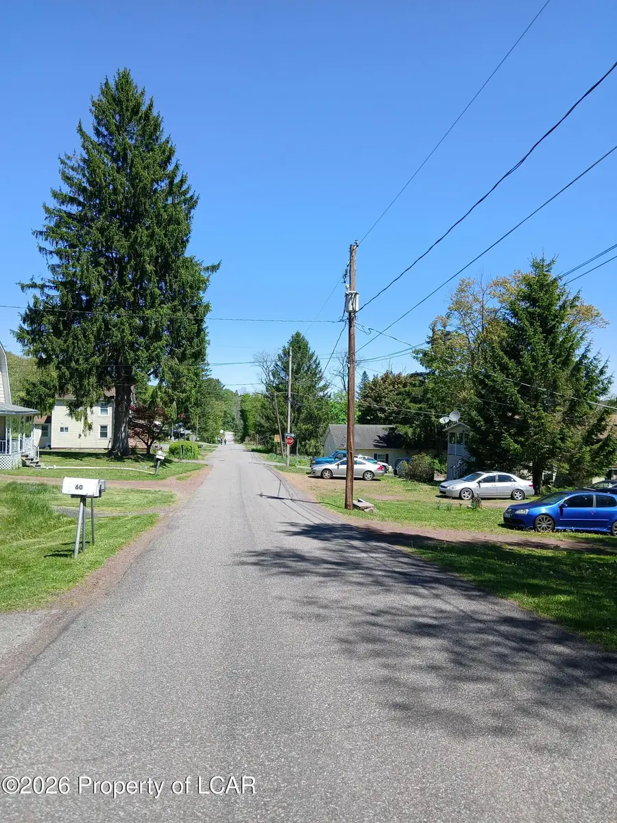 57 Walnut Street, White Haven, PA 18661 - #3