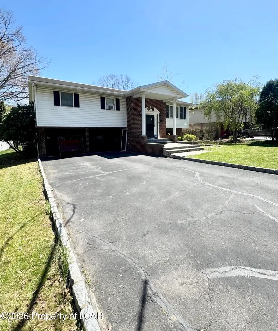 3 Twin Oaks Road, Hazle, PA 18202 - #2
