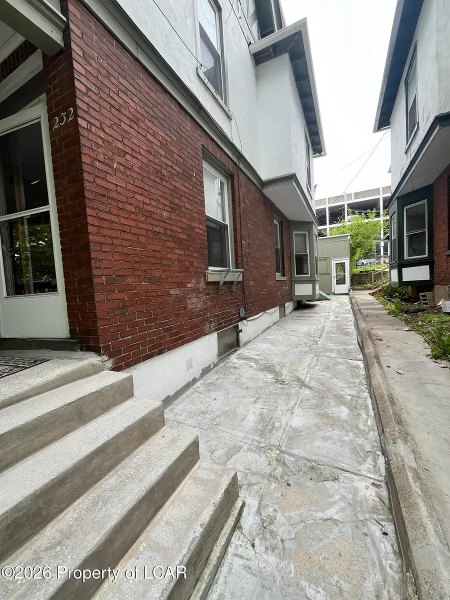 232 4th Street, Allentown, PA 18102 - #3