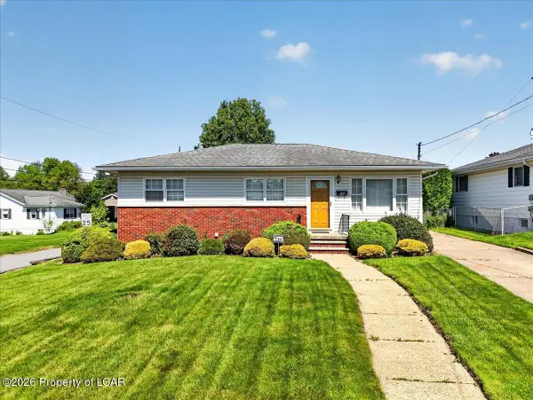 545 Main Road, Hanover Township, PA 18706