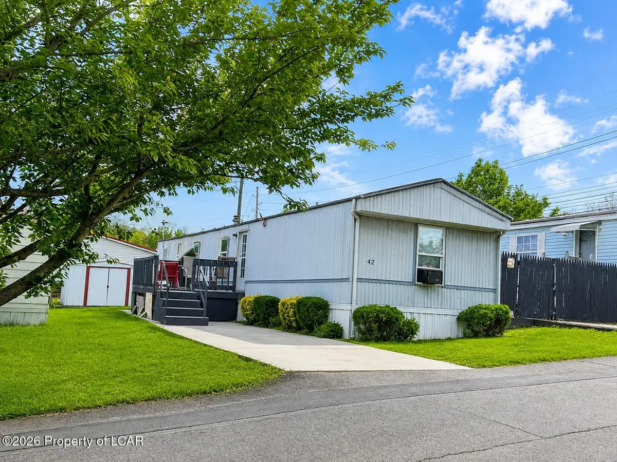 42 Sans Souci Trlr Court, Hanover, PA 18706 - #1