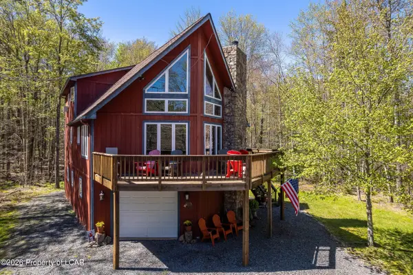 329 Maxatawny Drive, Pocono Lake, PA 18347
