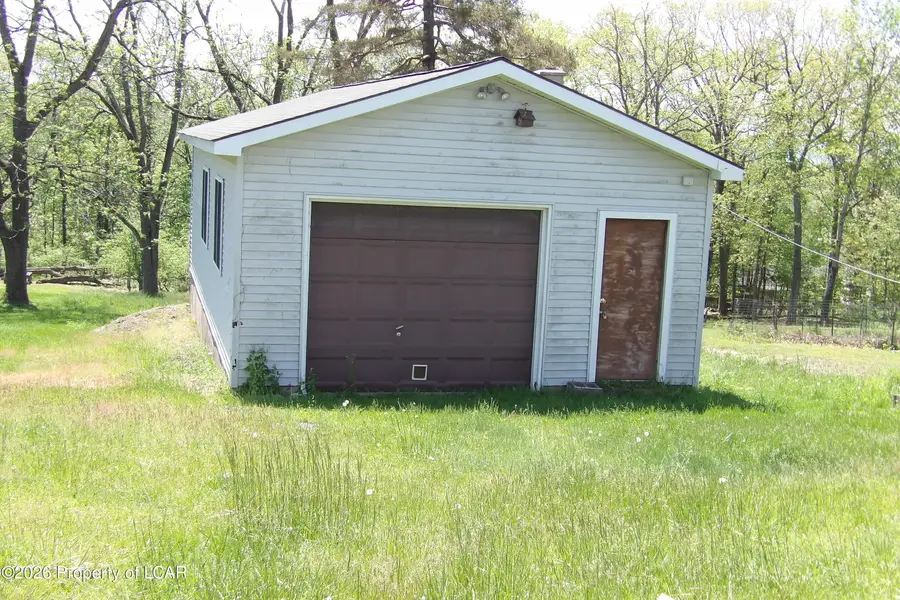 19 Chestnut Street, Mountain Top, PA 18707 - #3