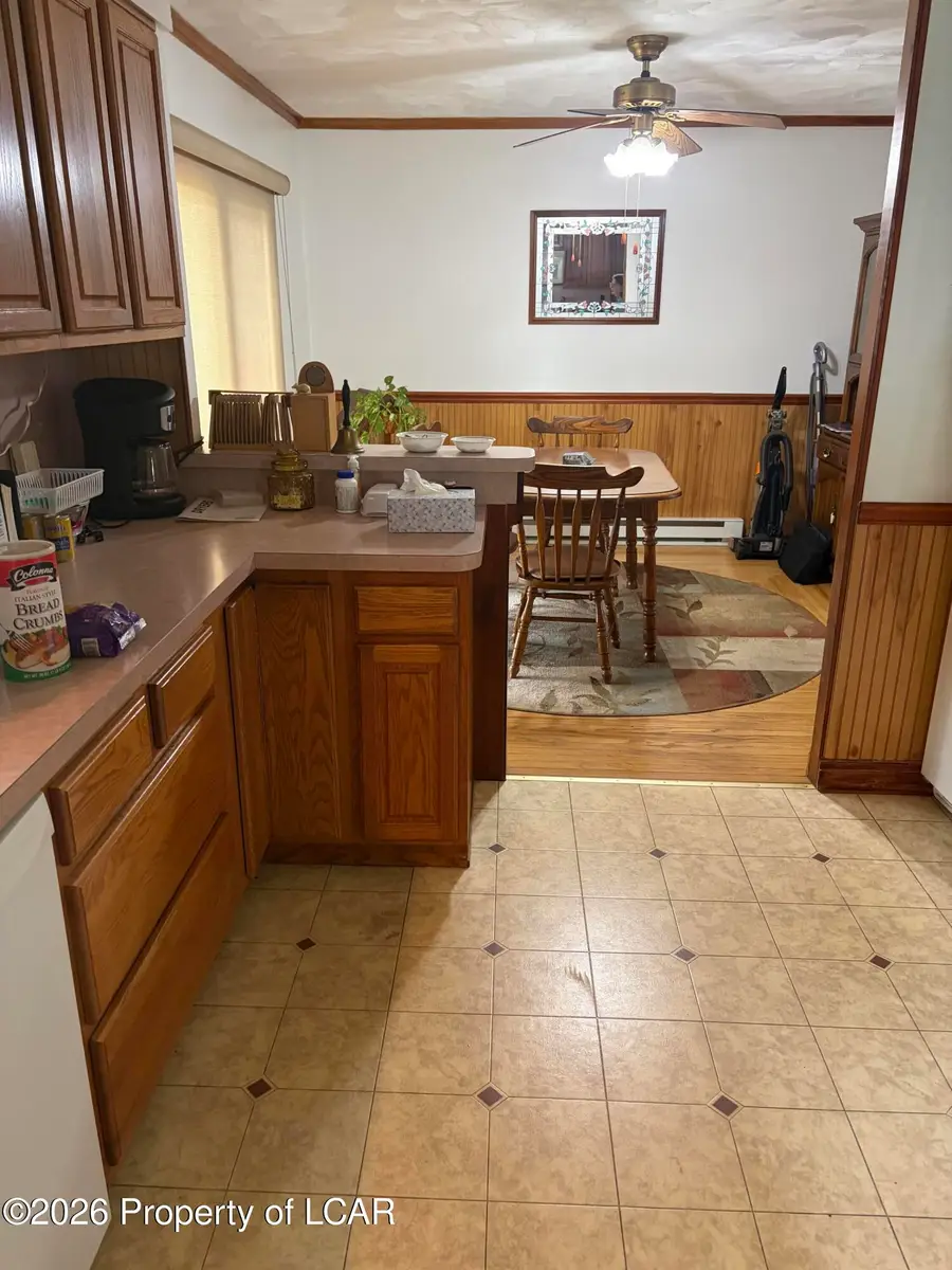7 Warren Drive, Dallas, PA 18612 - #2