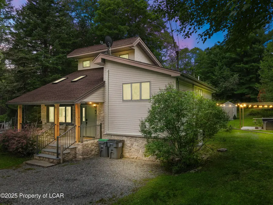 15 Old River Road, Thornhurst, PA 18424 - #2